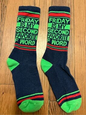 NWOT unisex Crew Socks
